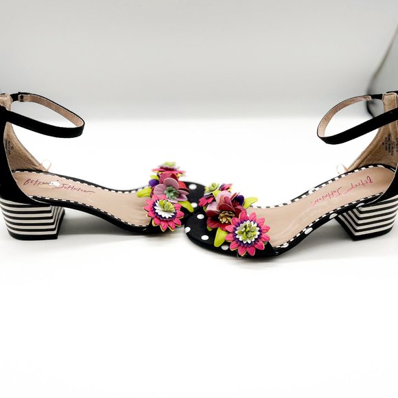 Betsey Johnson Black Floral Chunky Heel Sandals - Picture 4 of 6
